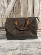 Vintage Authentic Louis