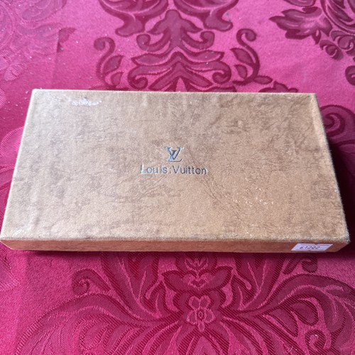 Louis vuitton monogram - louis,