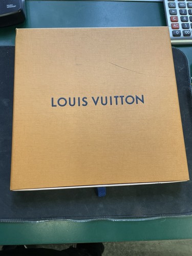 Louis vuitton r99303 - louis,