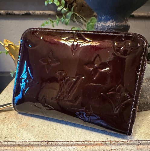 Louis vuitton - louis,