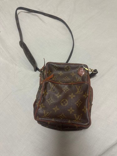 Louis vuitton monogram - louis,
