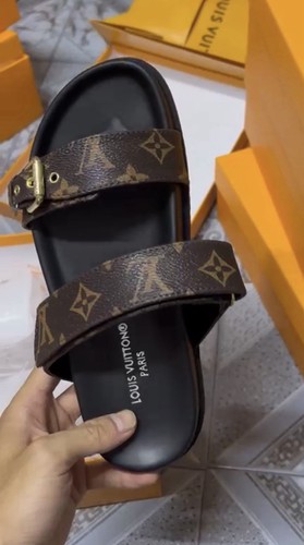 Louis vuitton - louis,