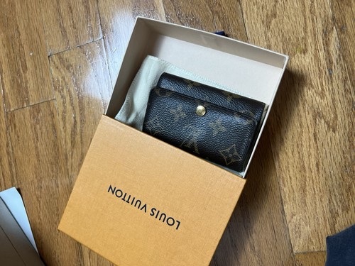 Louis vuitton monogram - louis,