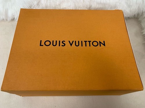 Louis vuitton - louis,