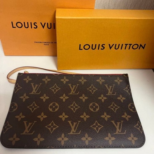 Louis vuitton monogram - louis,