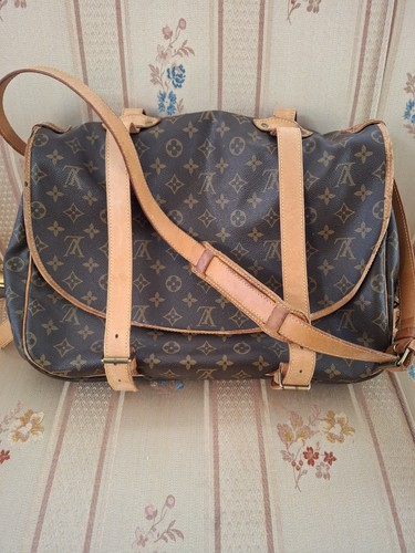 Large preloved louis vuitton - louis,